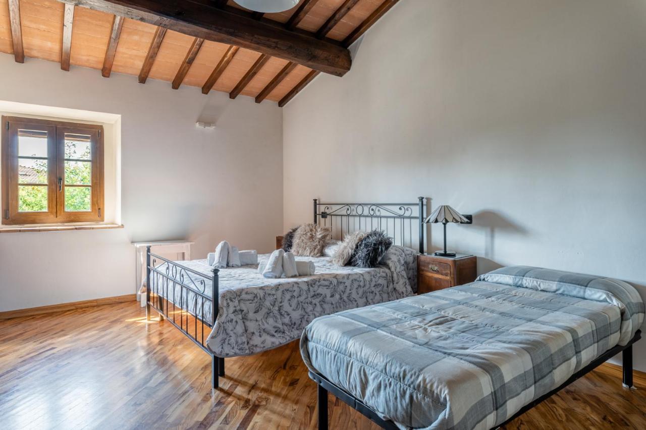 Casa Vecchia Rooms And Parking Gambassi Terme Exteriér fotografie
